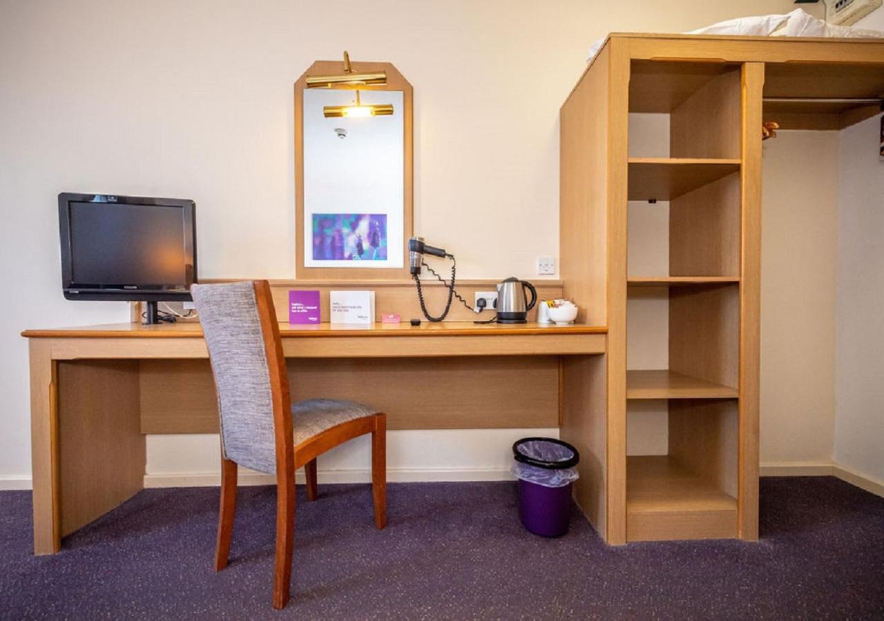 Stables Inn, Aintree 2*