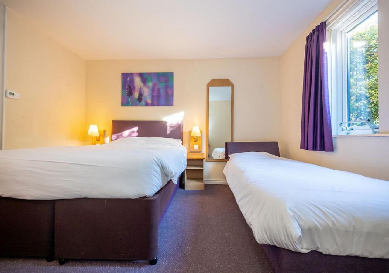 Hotel Stables Inn, Aintree